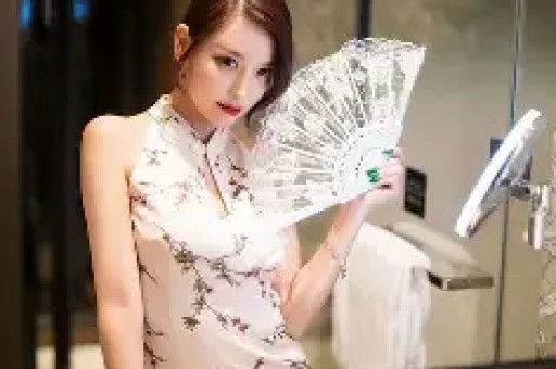 明星婚内出轨：捞钱第一离婚第二